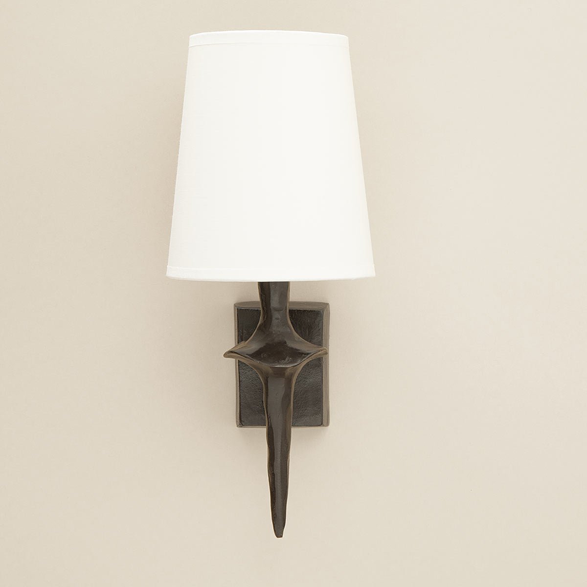 MANTRA Sconce - Image 11
